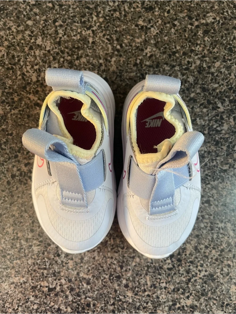 KIDS Nike Flex Running Shoes - Size 5C